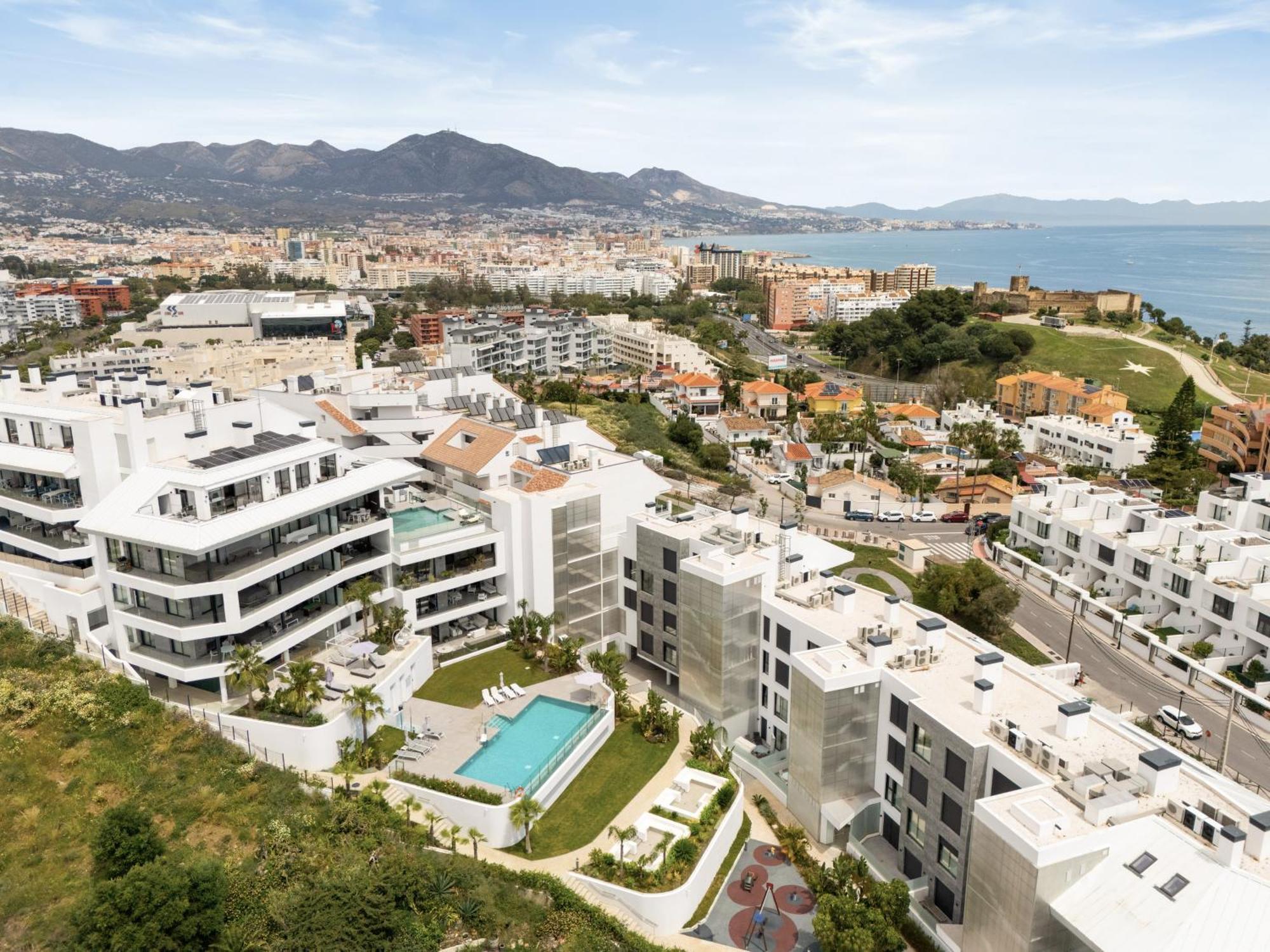 Luxury Tomaso - The View Apartment